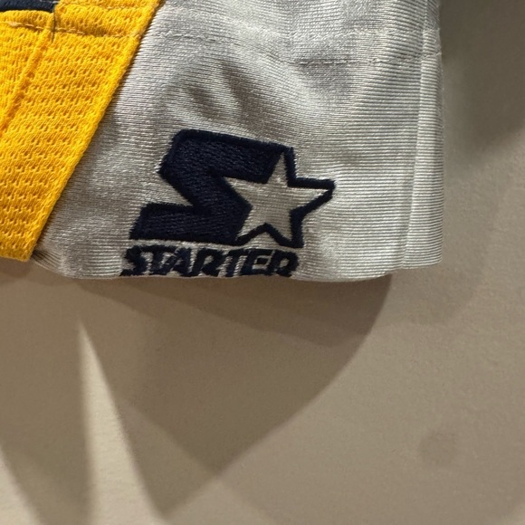 Vintage Nashville Predators Starter NHL Hockey Jersey - Picture 3 of 11